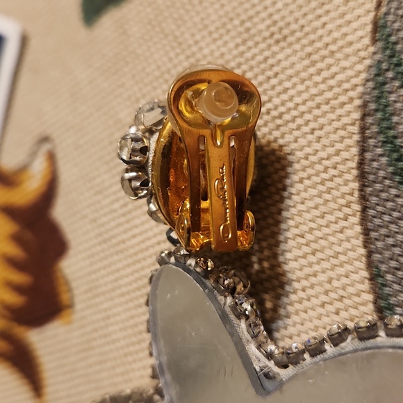 Oscar de la Renta Crystal Star Clip-On Earrings - Clear & Gold - Picture 4 of 6